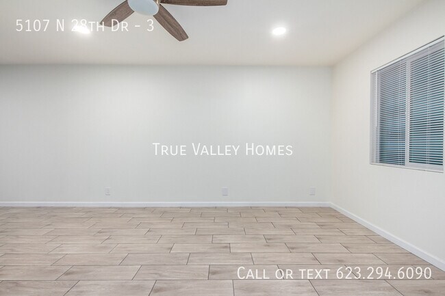 Building Photo - 5107 N 28th Dr