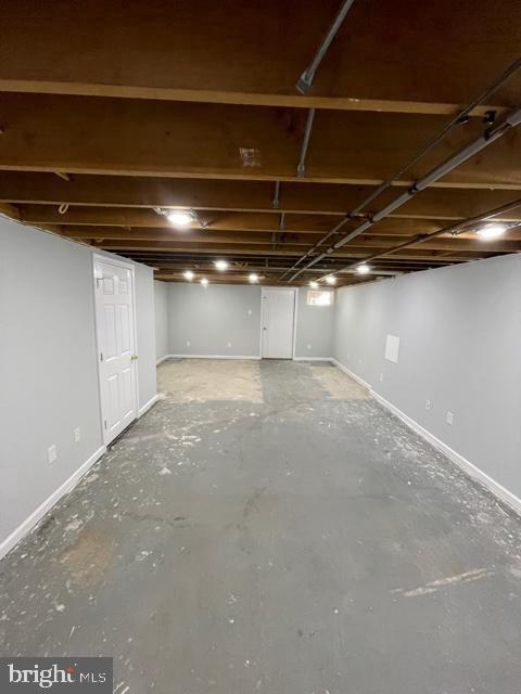 Building Photo - 2306 Walnut Ridge Dr