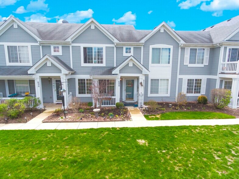 Building Photo - 688 Lincoln Station Dr