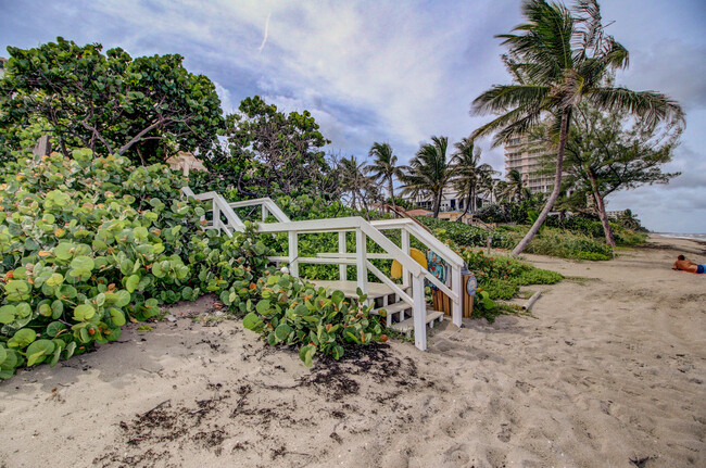 Building Photo - 3596 S Ocean Blvd