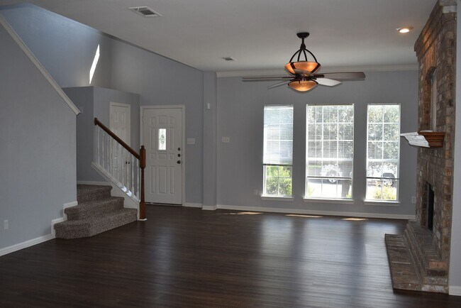 Building Photo - Wow, run—don’t walk or you will miss out on one of the most inviting homes on the market.
