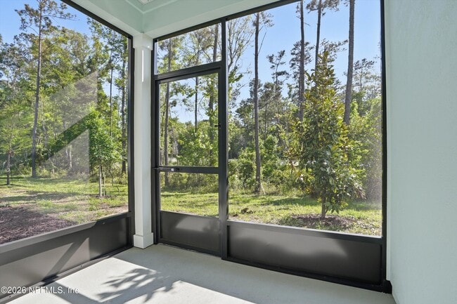 Building Photo - 32 Pasadena Dr