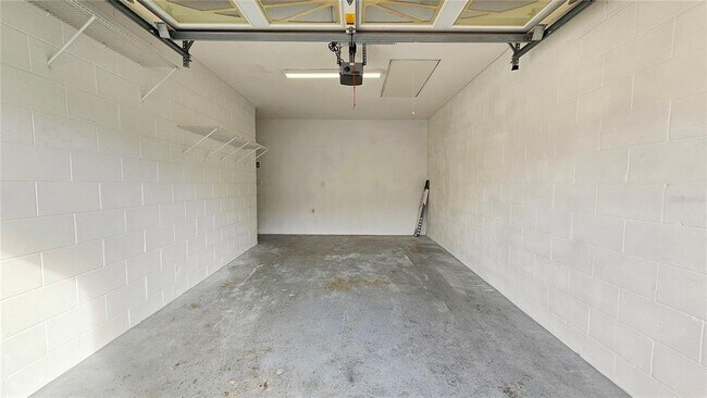 Building Photo - 7805 Sugar Brook Ct