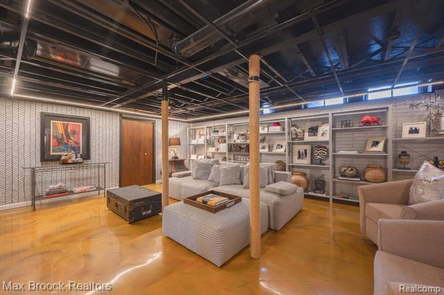 Building Photo - 81 Stratford Ln