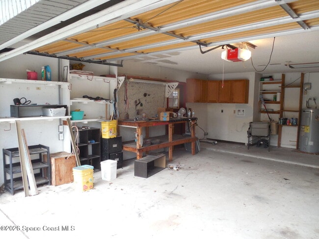 Building Photo - 1492 Autumn Woods Dr