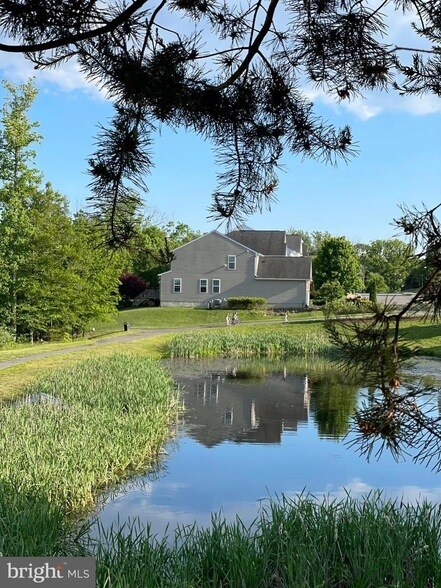 Building Photo - 12457 Pfitzner Ct