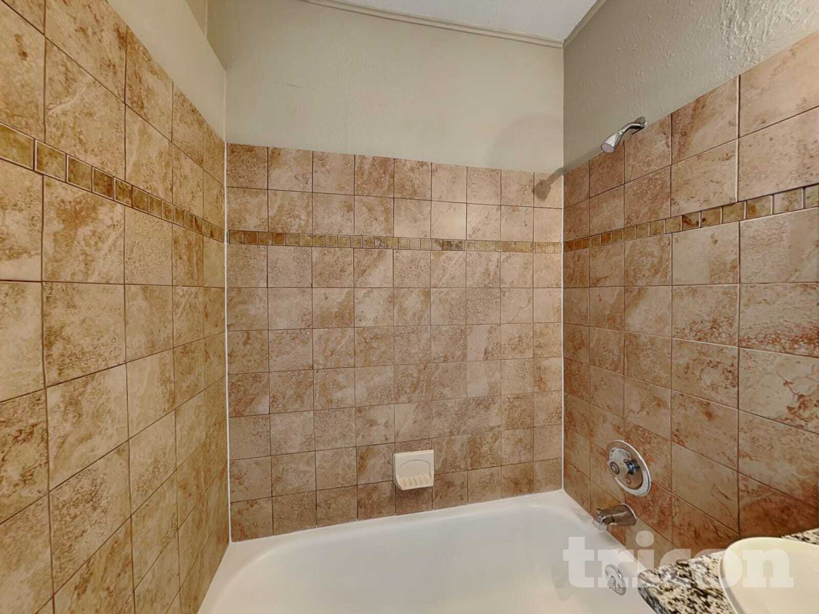 Building Photo - 5601 N 16th St