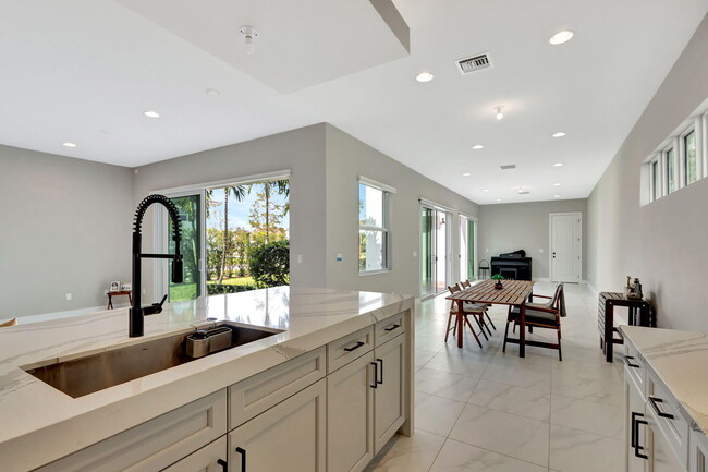 Building Photo - 13325 Machiavelli Way