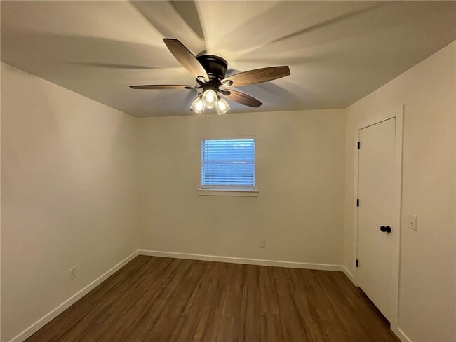 Building Photo - 4003 Holt Ave