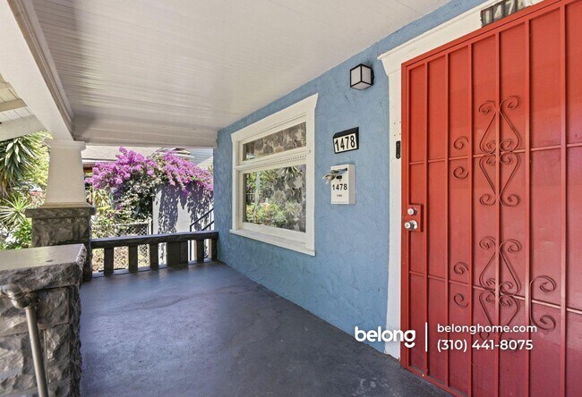 Building Photo - 1478 W Vernon Ave