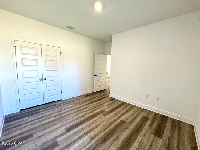 Building Photo - 224 Butler Cv
