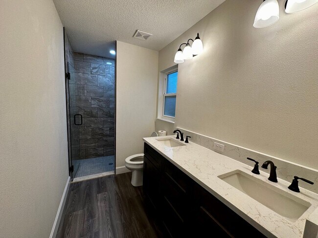 Building Photo - 2022 3/2 For Rent