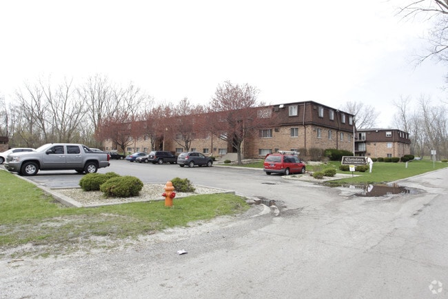 Cloisters Apartments - Meadows at Edgewood