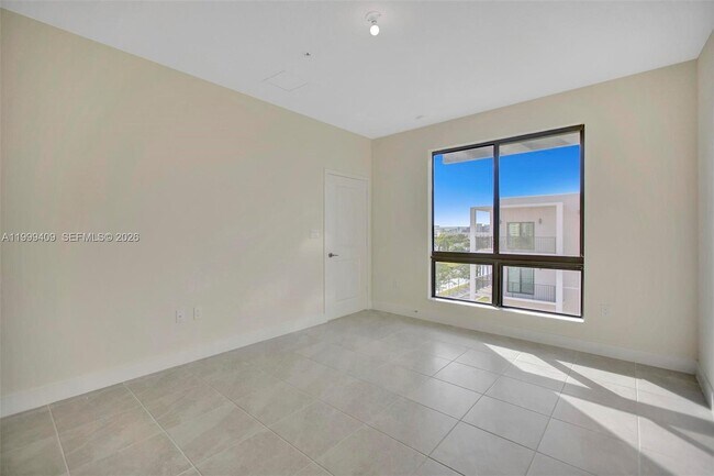 Building Photo - 8265 NW 41st St