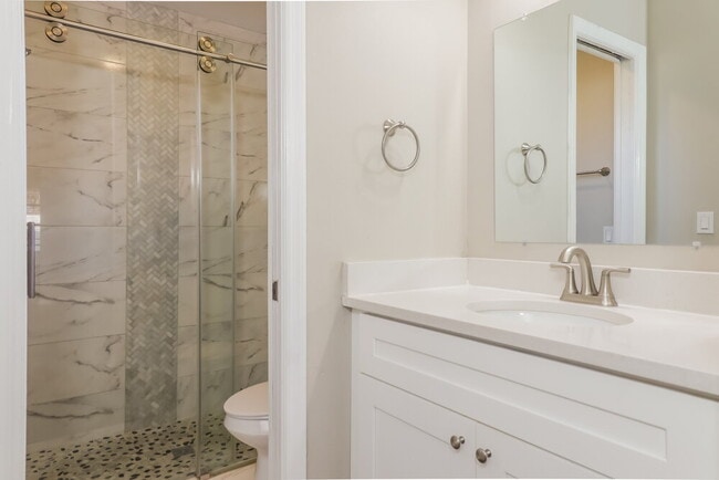 Building Photo - 8823 Gum Tree Ave