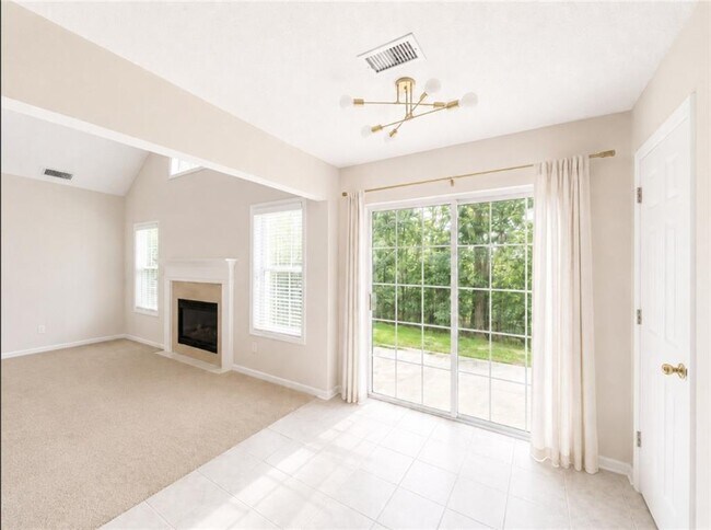 Building Photo - 1203 Soaring Ridge