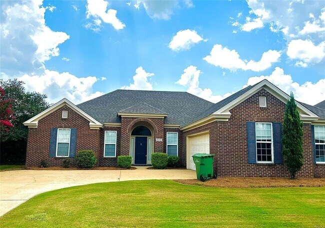 Primary Photo - 8332 Grayson Grove