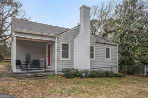 Building Photo - 1384 Lanvale Dr SW