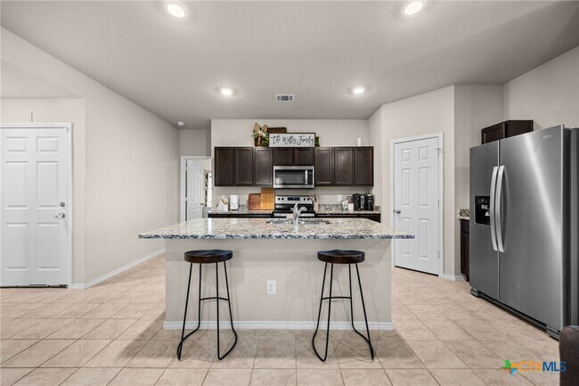 Building Photo - 5102 Karen Grn Dr
