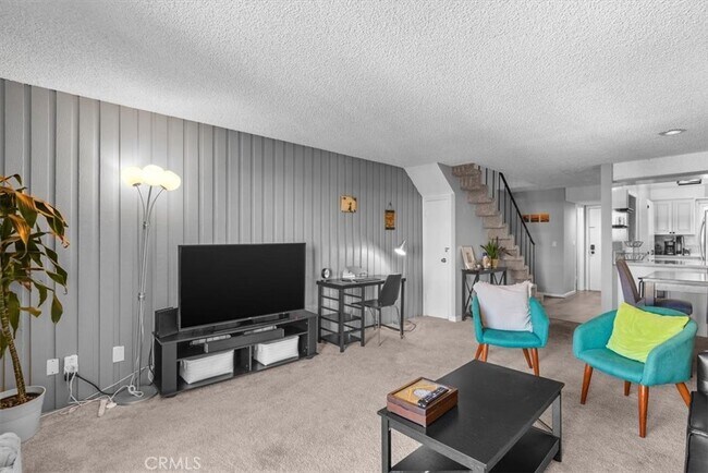 Building Photo - 770 W Imperial Ave