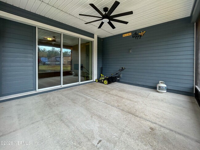 Building Photo - 2734 Copperwood Ave