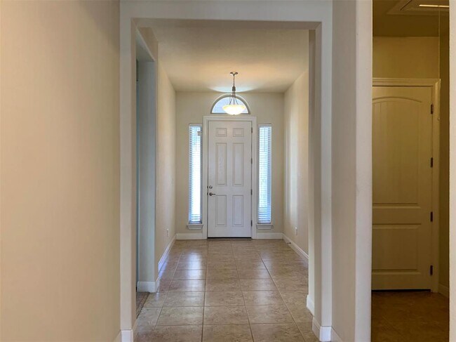 Building Photo - 1400 Little Elm Trail