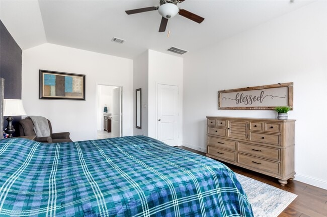 Building Photo - 16907 Kyler Crk Trl