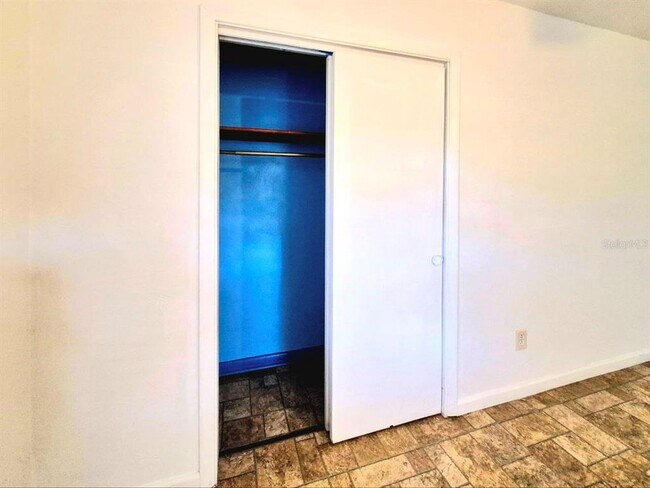 Building Photo - 2413 E 38th Ave