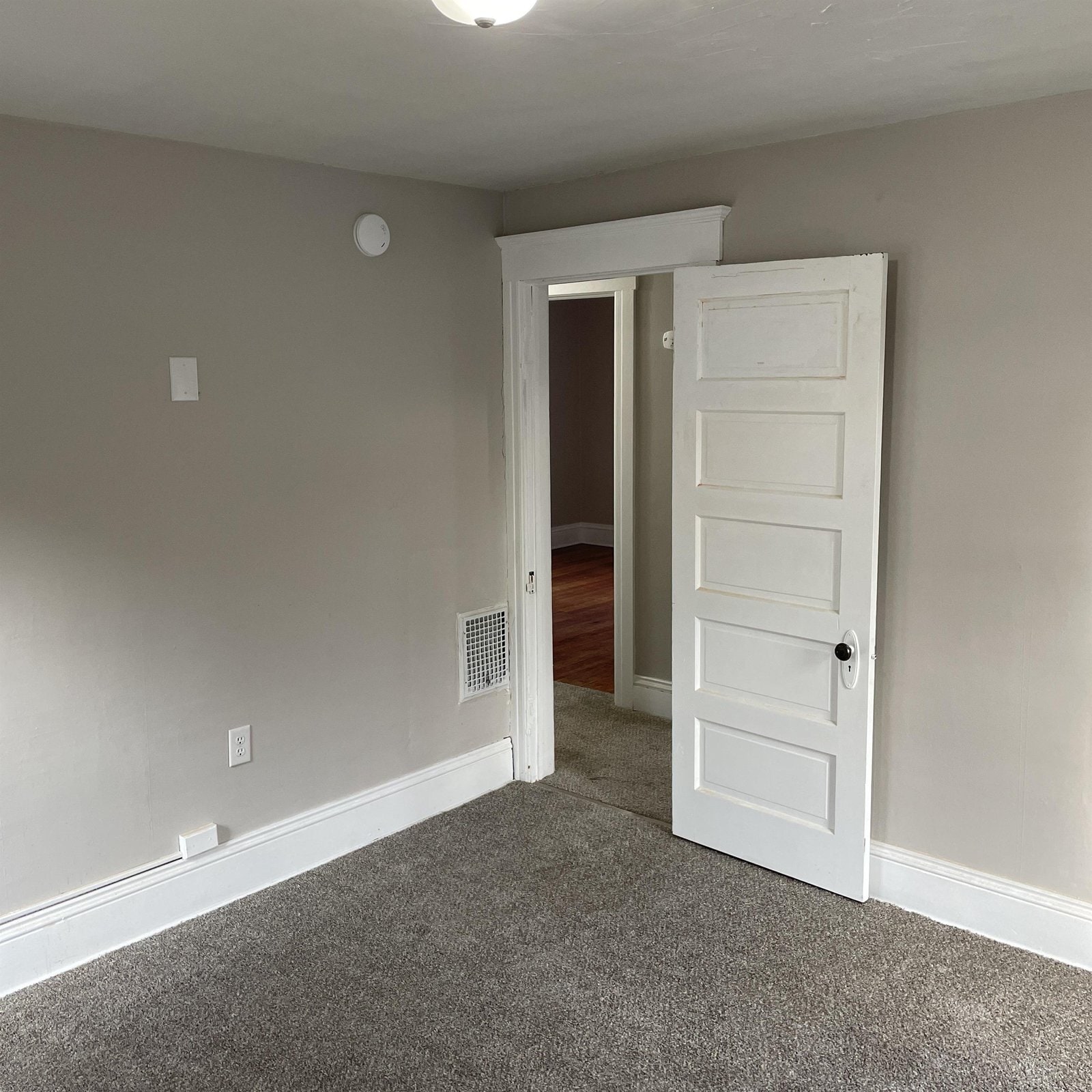 Building Photo - 102 Woodruff Ave