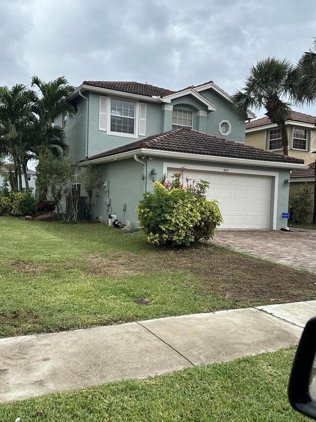 Primary Photo - 5012 Starblaze Dr