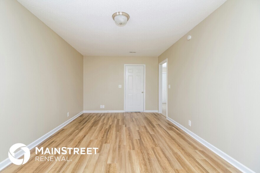 Building Photo - 2755 Painted Pony Dr