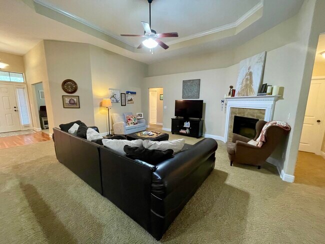Building Photo - 6081 Dragonfly Way