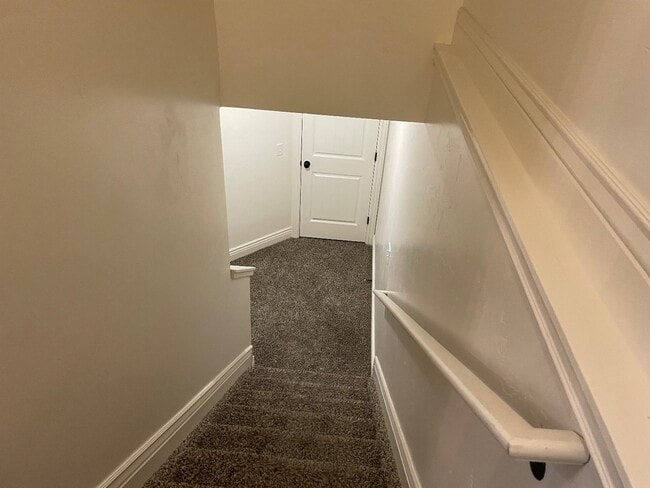 Building Photo - 714 S 150 E