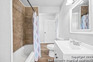 Building Photo - 146 Caddo