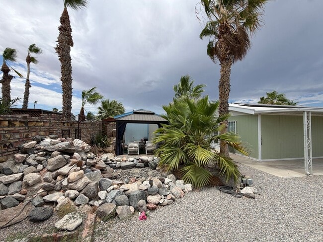 Building Photo - 13239 E 49th Dr