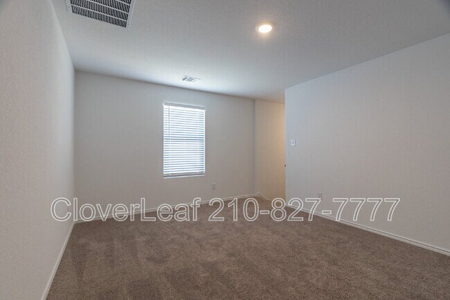 Building Photo - 14018 Piglet Trl