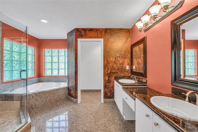 Building Photo - 5911 NW 59th Ave