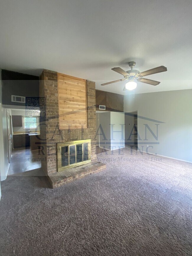 Building Photo - NLR 3 Bedroom Home