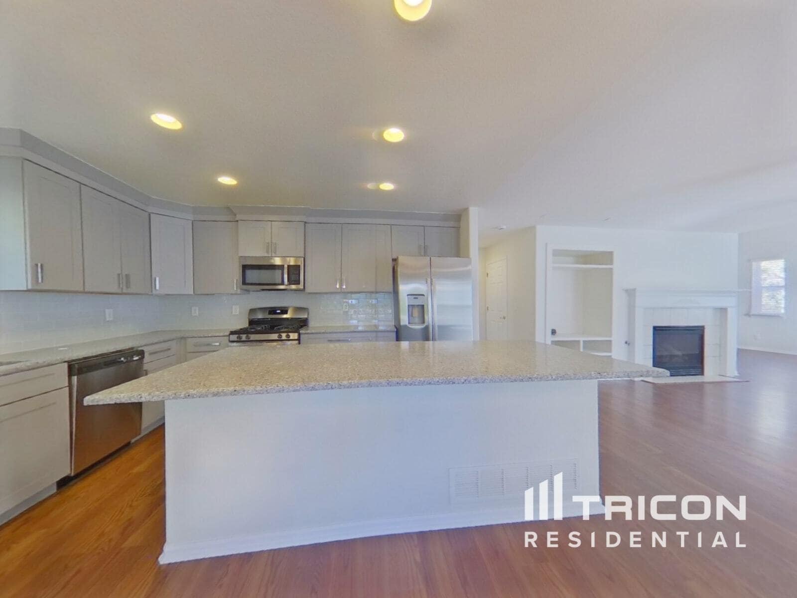 Building Photo - 1129 S Duquesne Cir