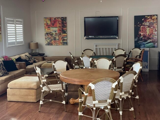 Building Photo - 2016 S Federal Hwy