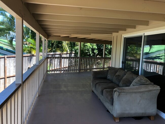 Building Photo - 5128 Lower Honoapiilani Rd