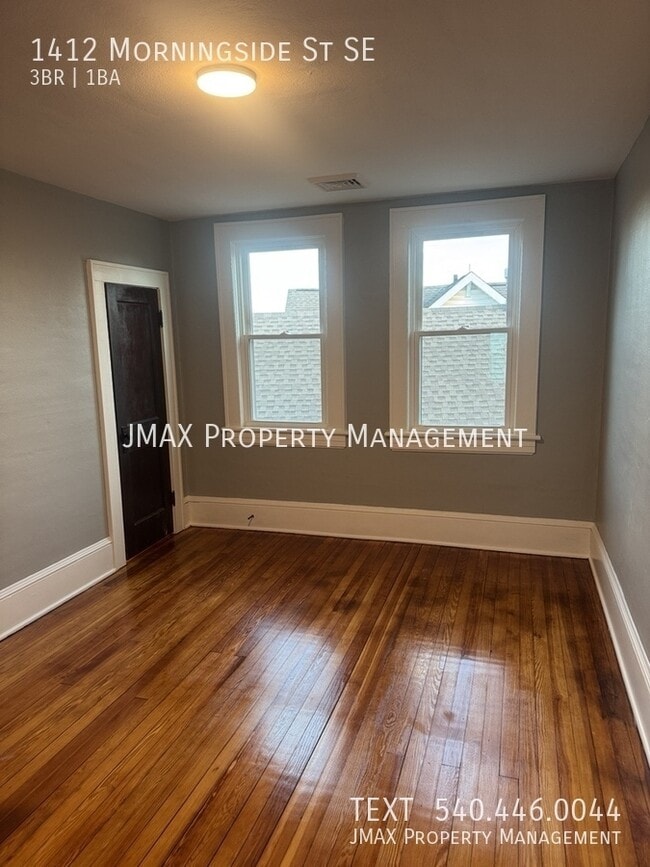 Building Photo - 1412 Morningside St SE