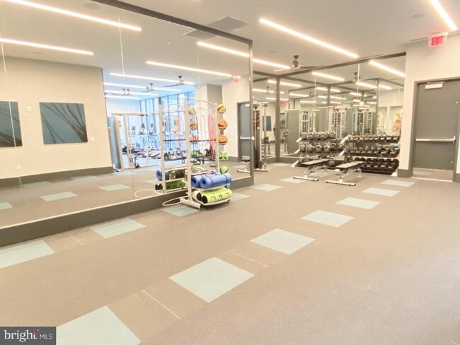 Building Photo - 1761 Old Meadow Rd