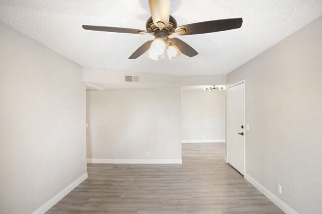 Building Photo - 3 Bedroom Remodeled Desert Shore Condo In Gated Community