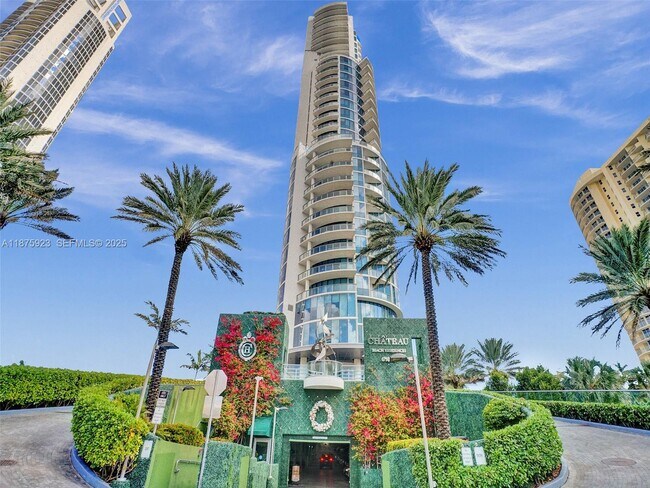 Building Photo - 17475 Collins Ave