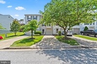 Building Photo - 1127 Kelfield Dr