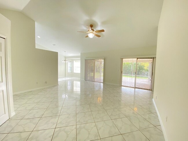 Building Photo - 9637 Lake Douglas Pl