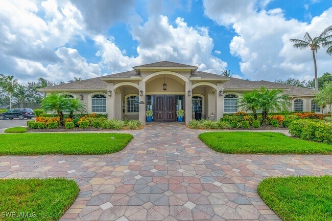 Building Photo - 8499 Ibis Cove Cir