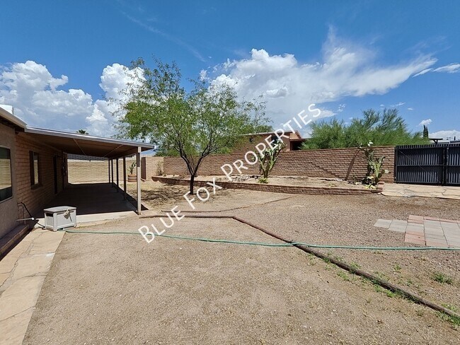 Building Photo - 9742 E Cannon Pl