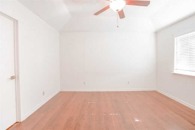 Building Photo - 2643 Indian Trail Dr